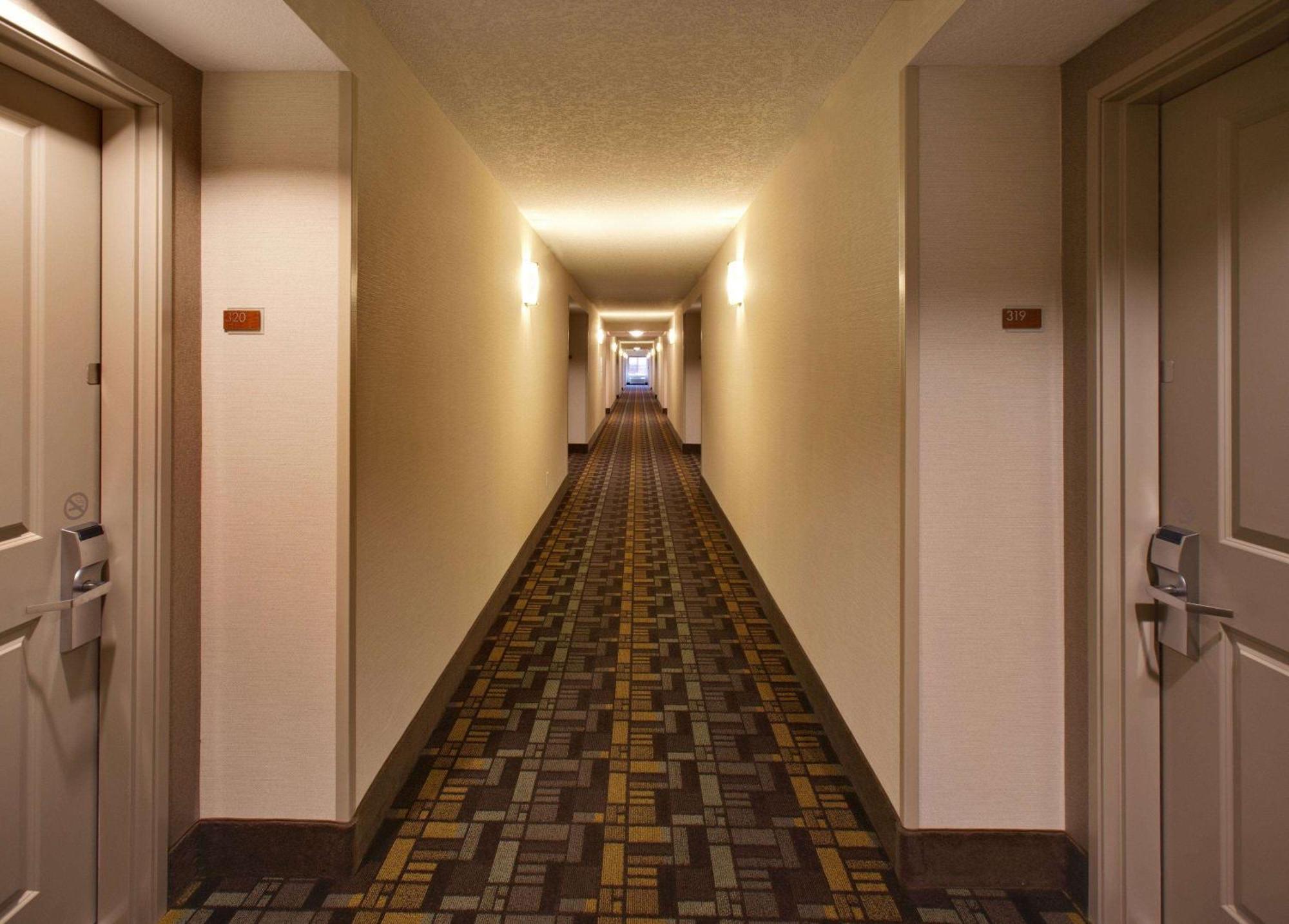Americinn By Wyndham Fairfield Exterior photo