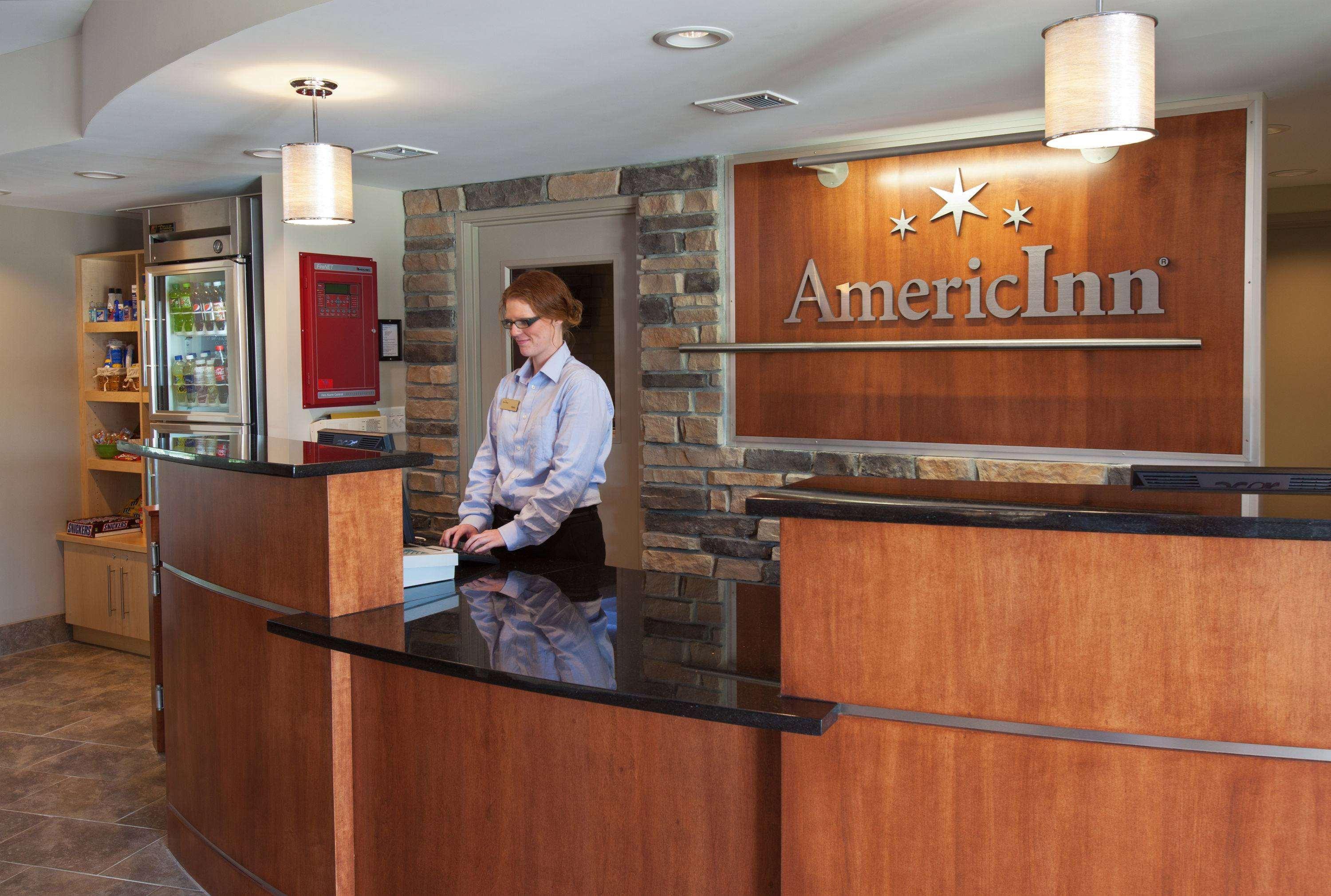 Americinn By Wyndham Fairfield Exterior photo